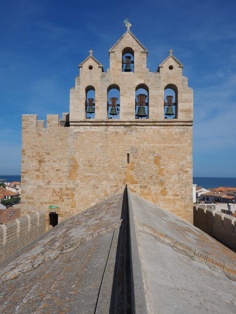 church, church roof, bell tower-1522029.jpg
